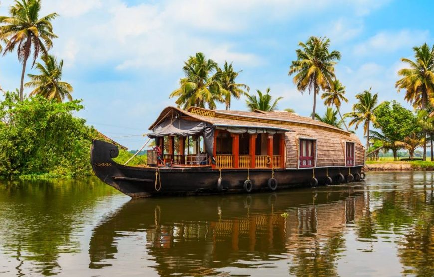 Alleppey 2D/1N Deluxe Honeymoon Package
