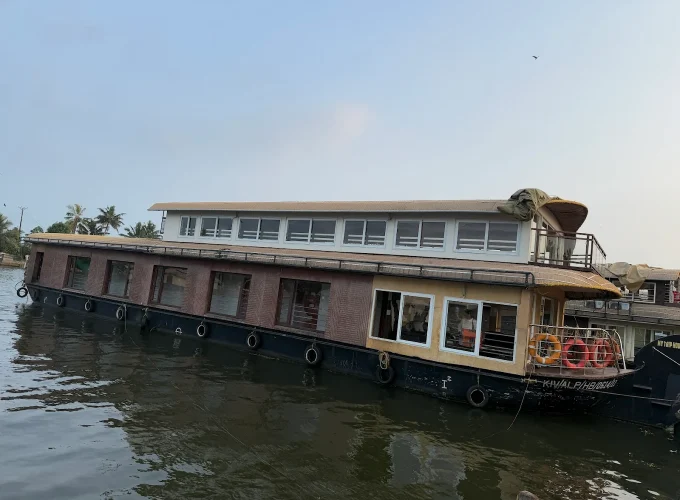 Alleppey Premium House Boat Tour Package