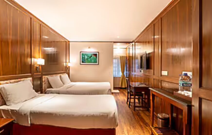 RENAISSANCE TRIPLE BED