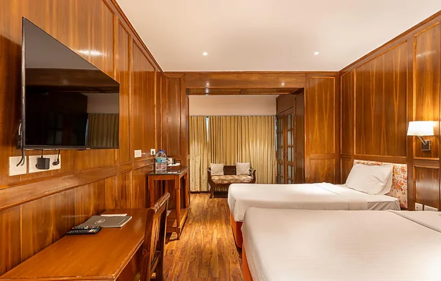 RENAISSANCE TRIPLE BED