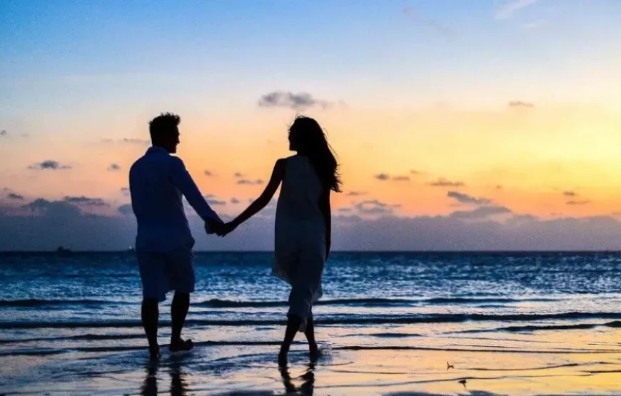 Munnar & Vakala 6D/5N Honeymoon Package